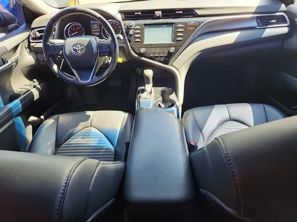 4T1B11HK7JU601428 2018 TOYOTA CAMRY - Image 8