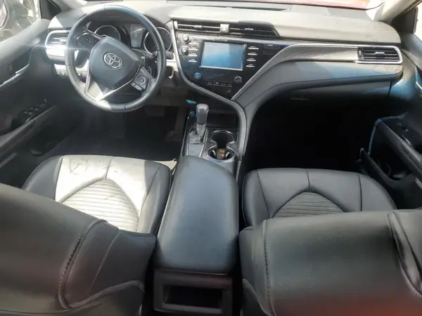 4T1B11HK7JU602191 2018 TOYOTA CAMRY - Image 8
