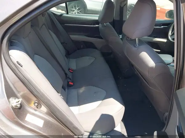 4T1B11HK7JU604040 2018 TOYOTA CAMRY - Image 8