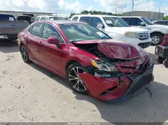 4T1B11HK7JU610047 2018 TOYOTA CAMRY