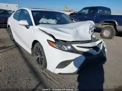 4T1B11HK7JU618147 2018 TOYOTA CAMRY