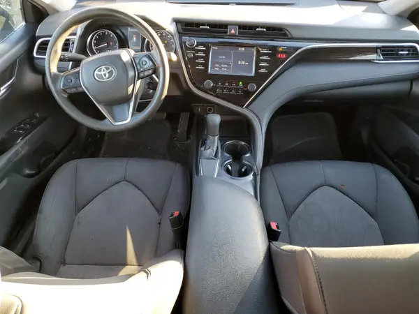 4T1B11HK7JU618620 2018 TOYOTA CAMRY - Image 8