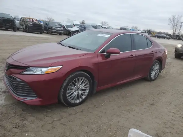 4T1B11HK7JU619881 2018 TOYOTA CAMRY - Image 1