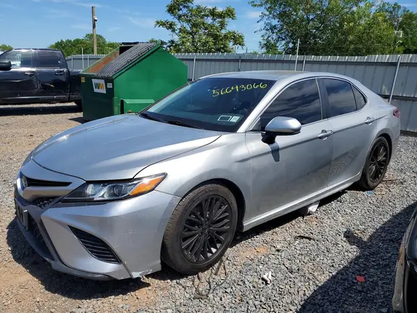 4T1B11HK7JU620836 2018 TOYOTA CAMRY - Image 1
