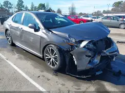 4T1B11HK7JU621162 2018 TOYOTA CAMRY
