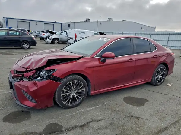 4T1B11HK7JU621503 2018 TOYOTA CAMRY - Image 1