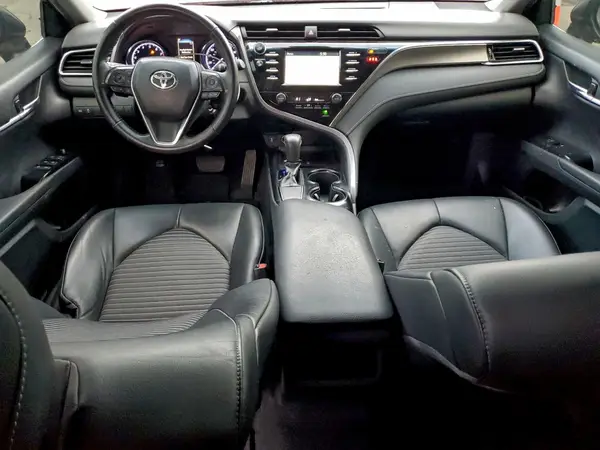 4T1B11HK7JU621503 2018 TOYOTA CAMRY - Image 8