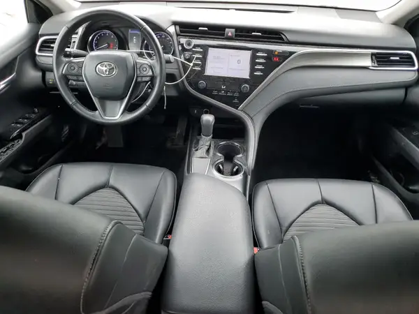 4T1B11HK7JU622313 2018 TOYOTA CAMRY - Image 8