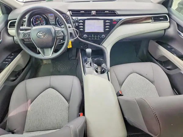 4T1B11HK7JU625583 2018 TOYOTA CAMRY - Image 8