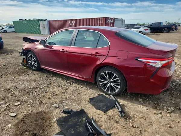 4T1B11HK7JU627804 2018 TOYOTA CAMRY - Image 2