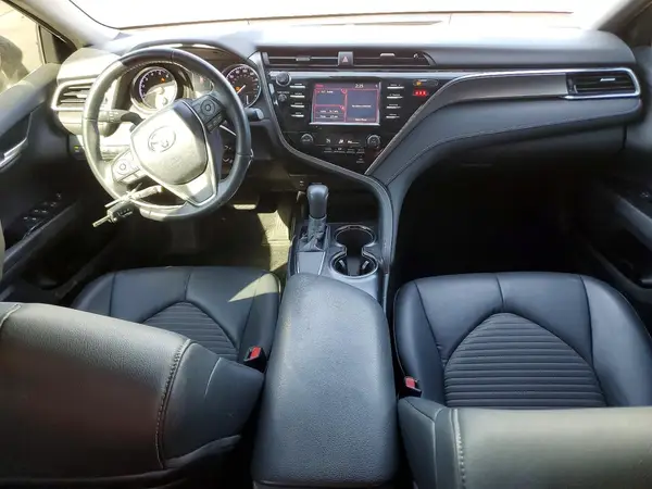 4T1B11HK7JU629679 2018 TOYOTA CAMRY - Image 8