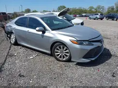 4T1B11HK7JU630332 2018 TOYOTA CAMRY