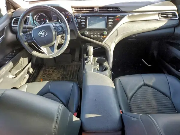 4T1B11HK7JU631366 2018 TOYOTA CAMRY - Image 8