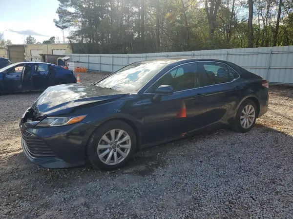 4T1B11HK7JU631965 2018 TOYOTA CAMRY - Image 1