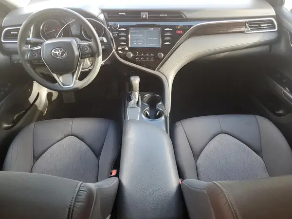 4T1B11HK7JU631965 2018 TOYOTA CAMRY - Image 8