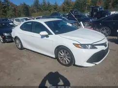 4T1B11HK7JU633196 2018 TOYOTA CAMRY