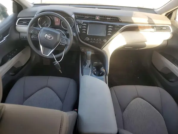 4T1B11HK7JU634297 2018 TOYOTA CAMRY - Image 8