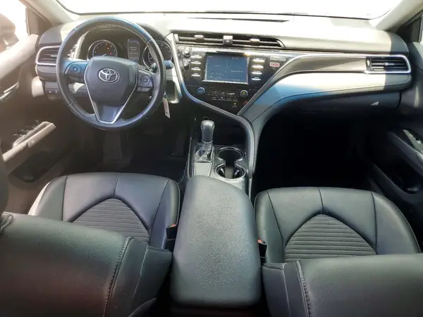 4T1B11HK7JU642240 2018 TOYOTA CAMRY - Image 8