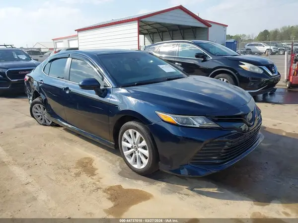 4T1B11HK7JU643145 2018 TOYOTA CAMRY - Image 1
