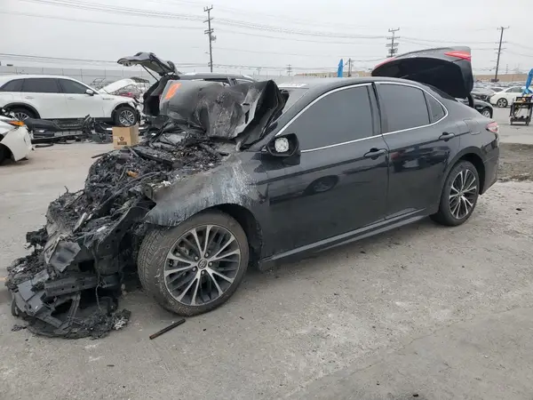 4T1B11HK7JU645591 2018 TOYOTA CAMRY - Image 1