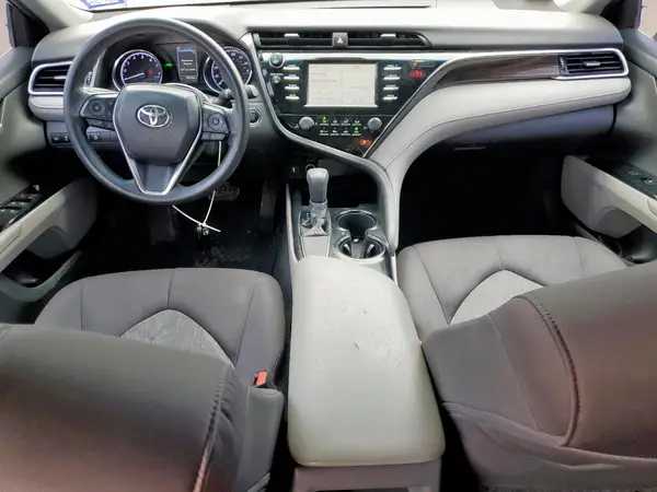 4T1B11HK7JU648975 2018 TOYOTA CAMRY - Image 8