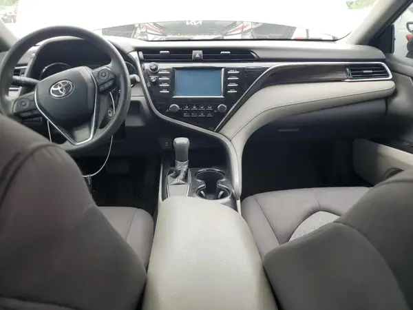 4T1B11HK7JU653805 2018 TOYOTA CAMRY - Image 8