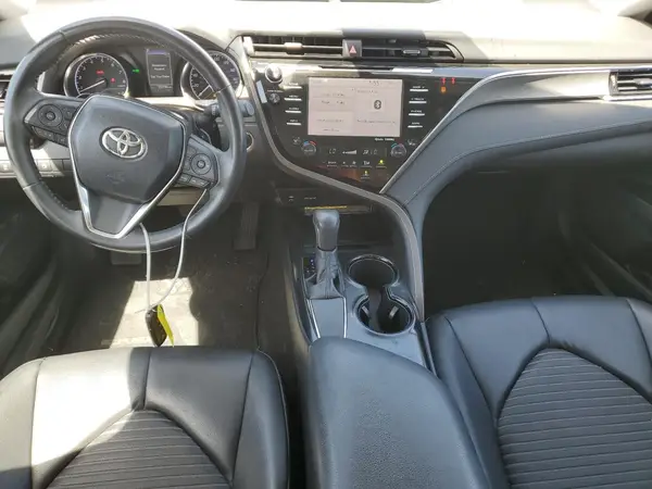 4T1B11HK7JU654372 2018 TOYOTA CAMRY - Image 8
