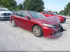 4T1B11HK7JU658860 2018 TOYOTA CAMRY