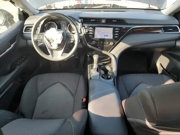4T1B11HK7JU660513 2018 TOYOTA CAMRY - Image 8