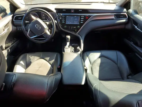 4T1B11HK7JU666747 2018 TOYOTA CAMRY - Image 8