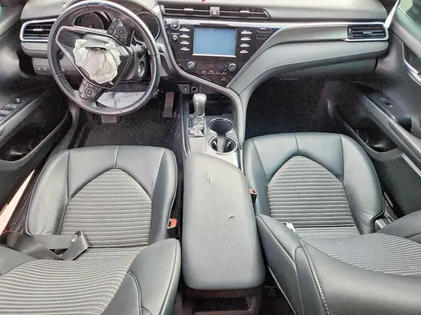 4T1B11HK7JU667283 2018 TOYOTA CAMRY - Image 8