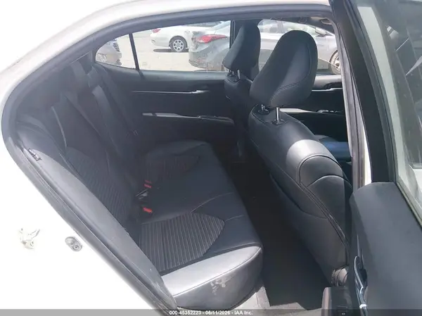 4T1B11HK7JU669938 2018 TOYOTA CAMRY - Image 8
