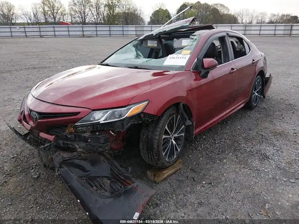 4T1B11HK7JU671155 2018 TOYOTA CAMRY - Image 2