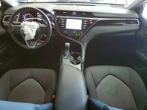 4T1B11HK7JU674041 2018 TOYOTA CAMRY - Image 8