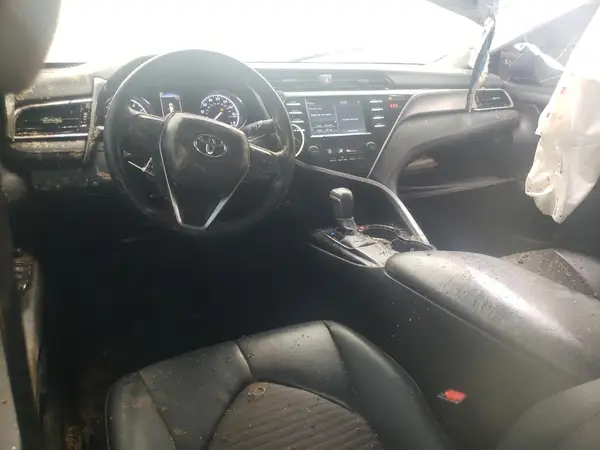 4T1B11HK7JU674332 2018 TOYOTA CAMRY - Image 8