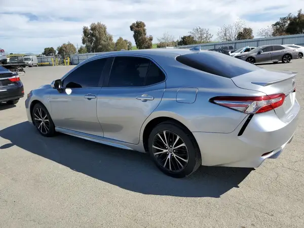 4T1B11HK7KU162801 2019 TOYOTA CAMRY - Image 2