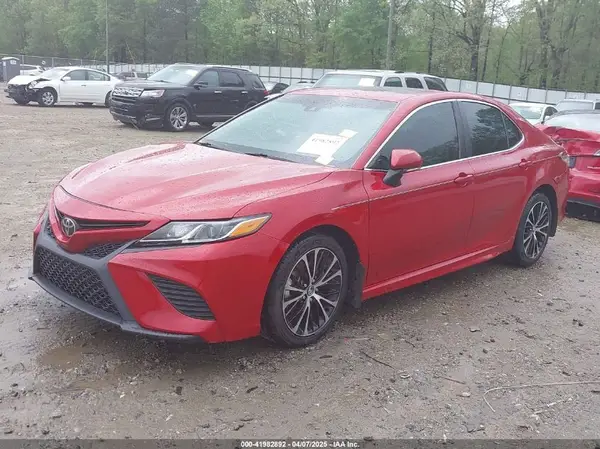 4T1B11HK7KU167545 2019 TOYOTA CAMRY - Image 2