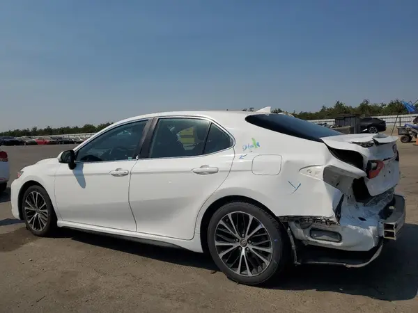 4T1B11HK7KU170865 2019 TOYOTA CAMRY - Image 2