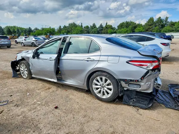 4T1B11HK7KU171675 2019 TOYOTA CAMRY - Image 2