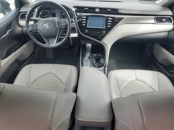 4T1B11HK7KU180859 2019 TOYOTA CAMRY - Image 8