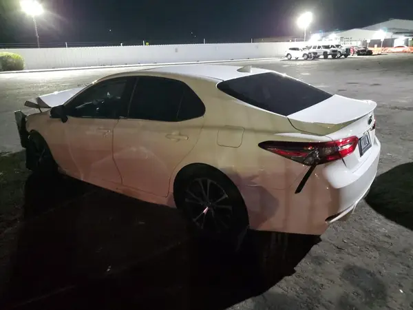 4T1B11HK7KU183549 2019 TOYOTA CAMRY - Image 2