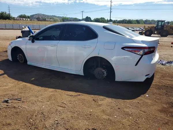 4T1B11HK7KU186371 2019 TOYOTA CAMRY - Image 2