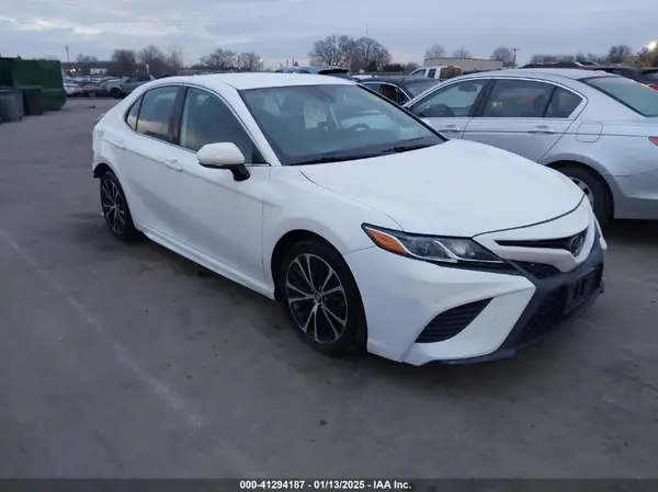 4T1B11HK7KU187746 2019 TOYOTA CAMRY - Image 1