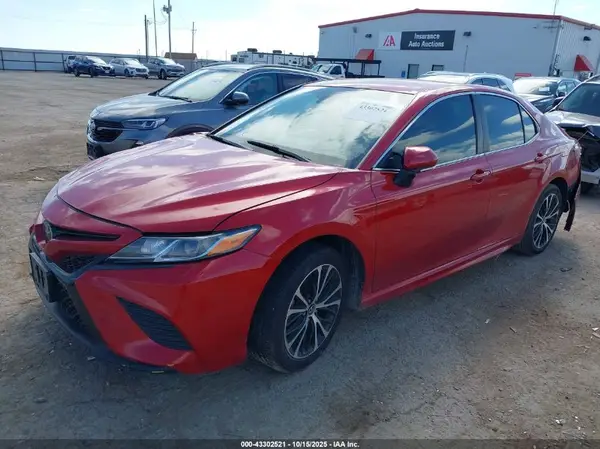 4T1B11HK7KU187987 2019 TOYOTA CAMRY - Image 2