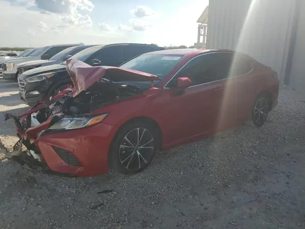 4T1B11HK7KU190291 2019 TOYOTA CAMRY - Image 1