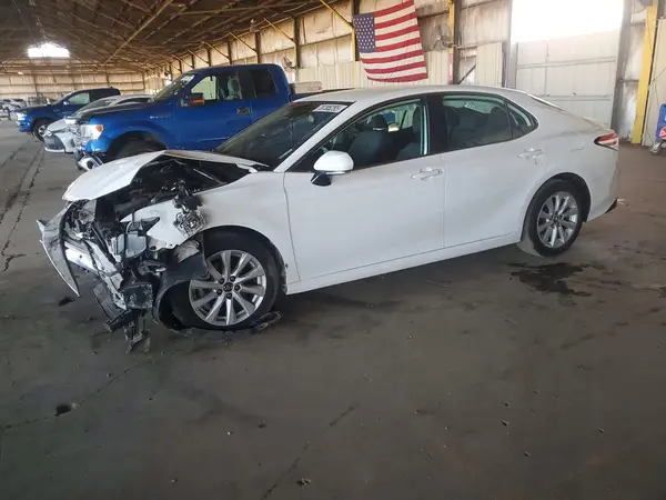 4T1B11HK7KU190579 2019 TOYOTA CAMRY - Image 1