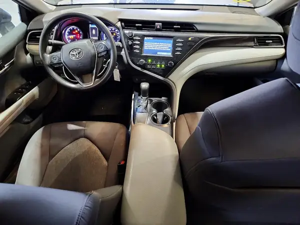 4T1B11HK7KU198004 2019 TOYOTA CAMRY - Image 8