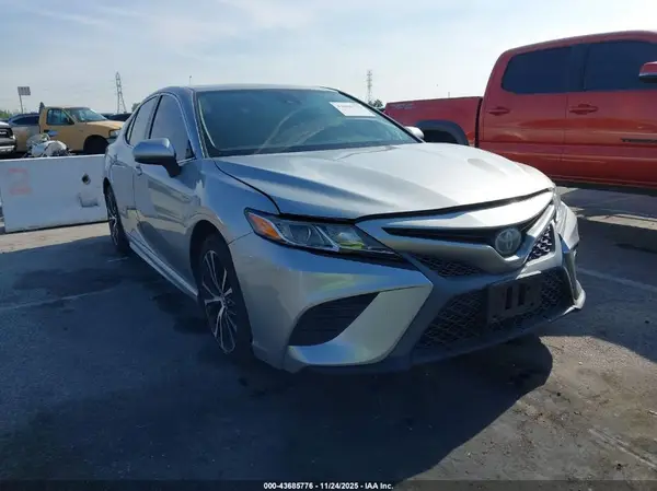 4T1B11HK7KU198603 2019 TOYOTA CAMRY - Image 1