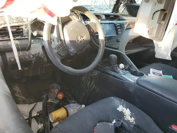 4T1B11HK7KU203542 2019 TOYOTA CAMRY - Image 8