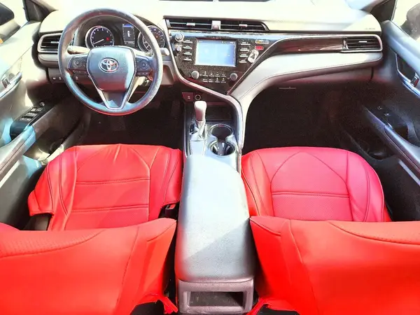 4T1B11HK7KU205744 2019 TOYOTA CAMRY - Image 8
